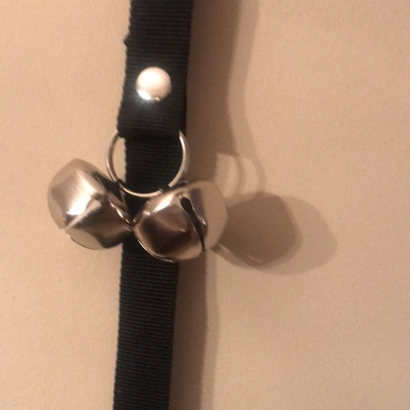 Dog Doorbells-  Set if 2- New - Picture 3 of 11